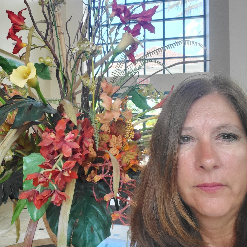 Meet your Posher, Brenda